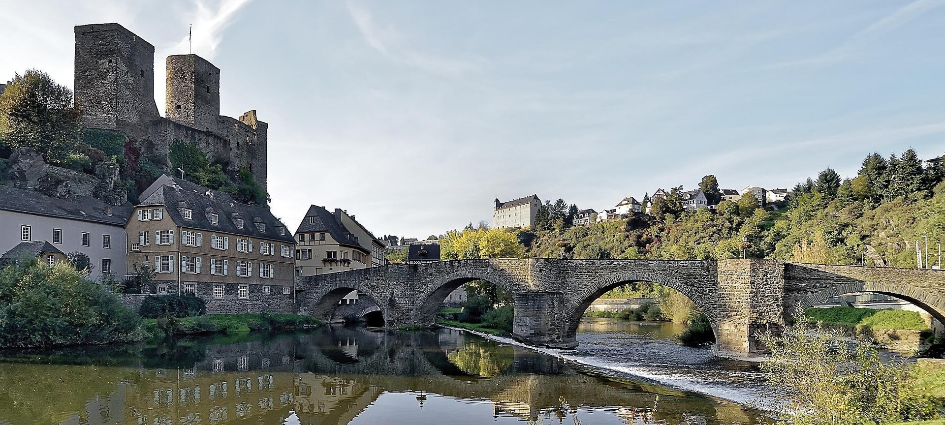Burg Runkel an der Lahn im Lahntal